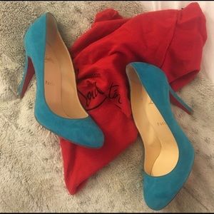 Christian Louboutin Ron Ron suede size 39